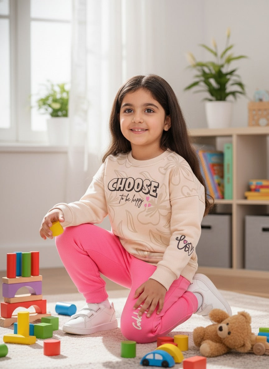 Girls’ Cozy Printed Sweatshirt & Jogger Set